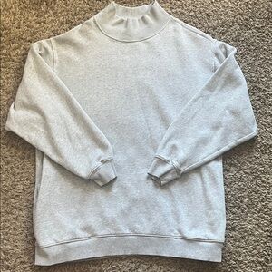 Aerie Light Gray Women’s Mock neck tunic sweatshirt with pockets size medium